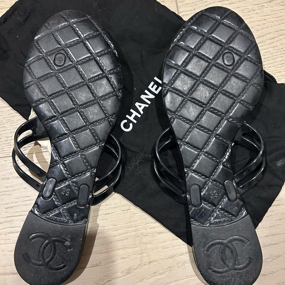 Authentic Chanel jelly sandals - Picture 5 of 5